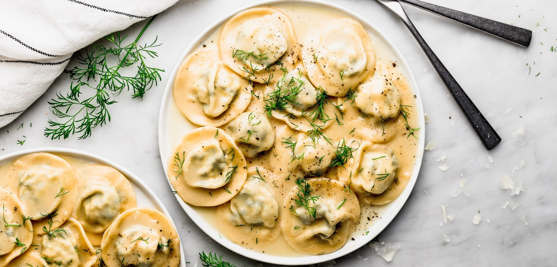 Ravioles con Salsa Blanca